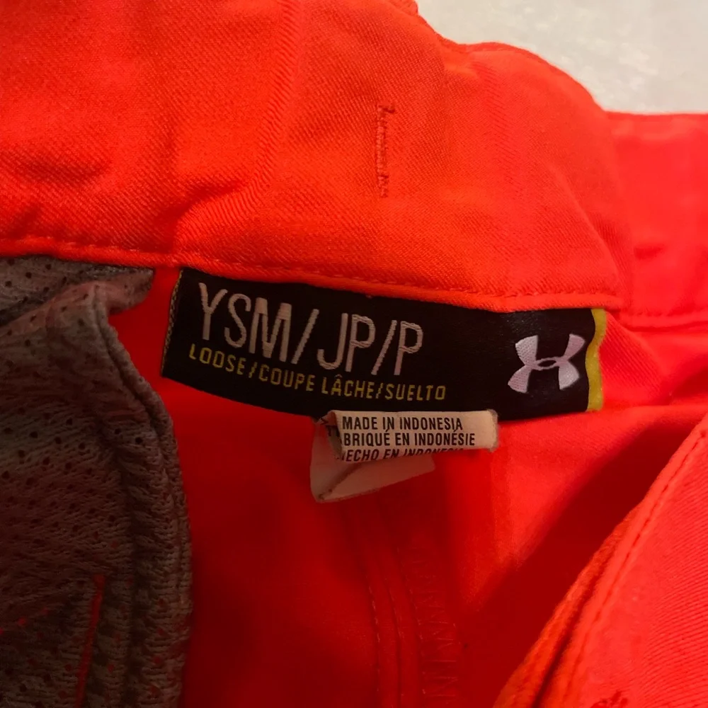 Under Armour Bright Orange Shorts - Picture 2 of 2